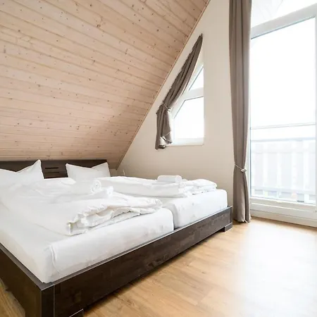 App Kapitänsdeck 415 Am Müritzufer