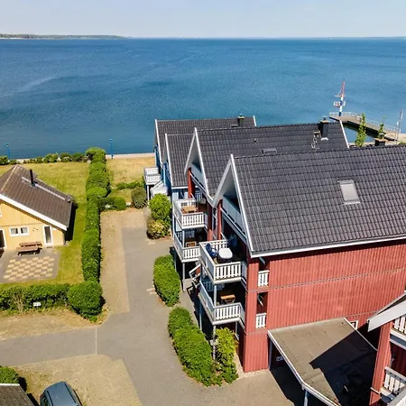 App Kapitaensdeck 415 Am Mueritzufer Rechlin