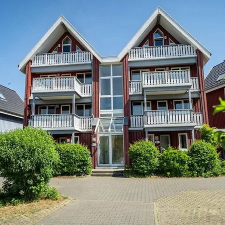 App Kapitaensdeck 415 Am Mueritzufer * 雷希林